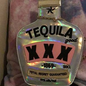 #purse #holo # tequila #overshoulderbag #turnup